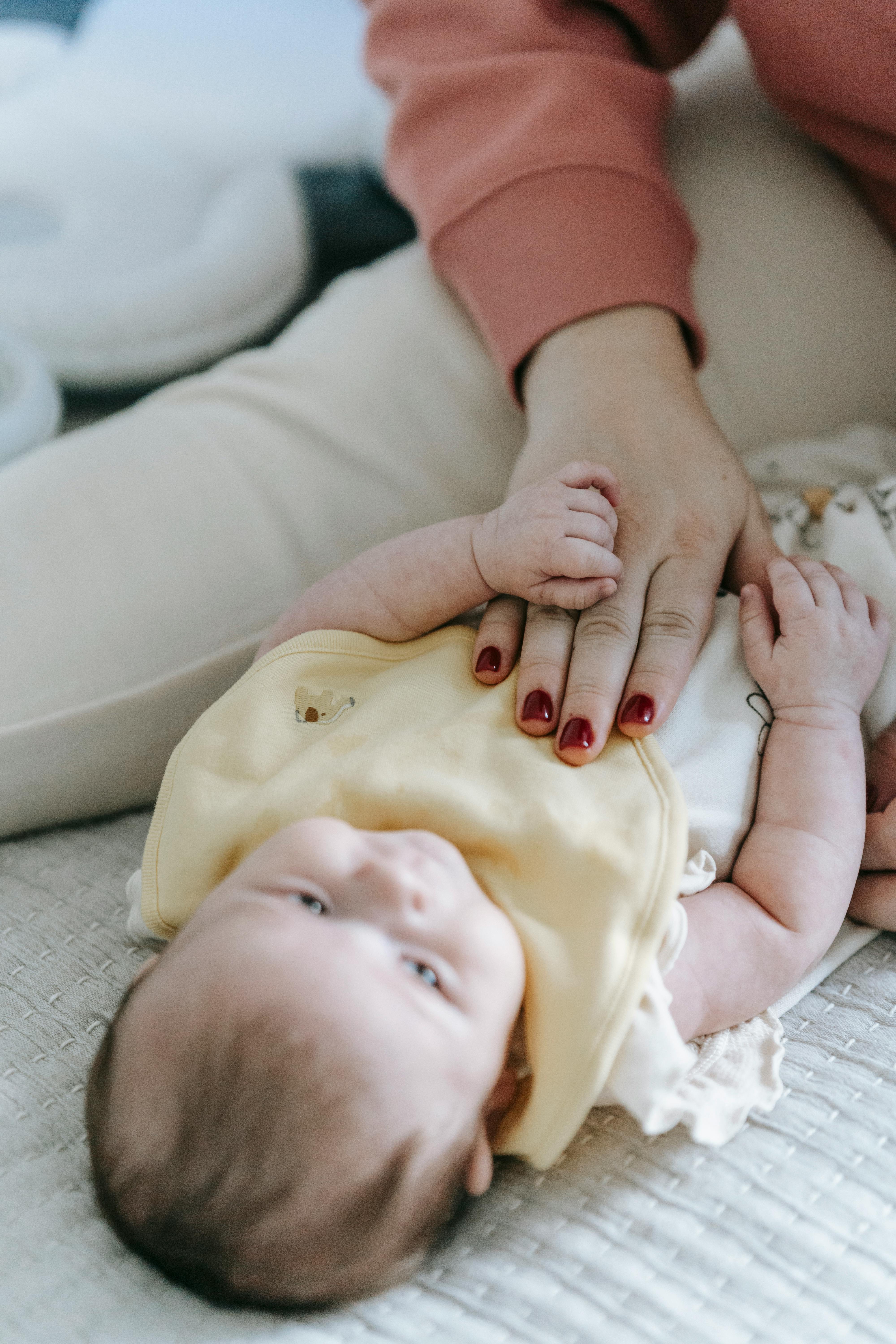 Massage Shiatsu femme enceinte, nouveau-né et enfants